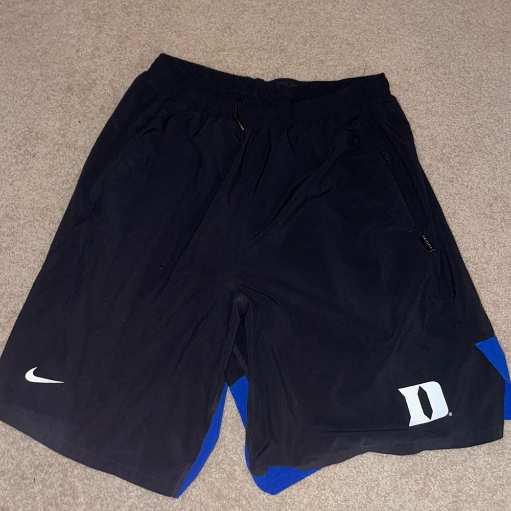 NIKE Duke Dri-Fit Athletic Shorts, XL, Barely Worn